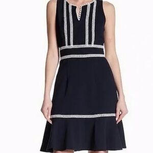 NANETTE LEPORE Fit Flare Dress Eyelet Trim Navy White Size 8